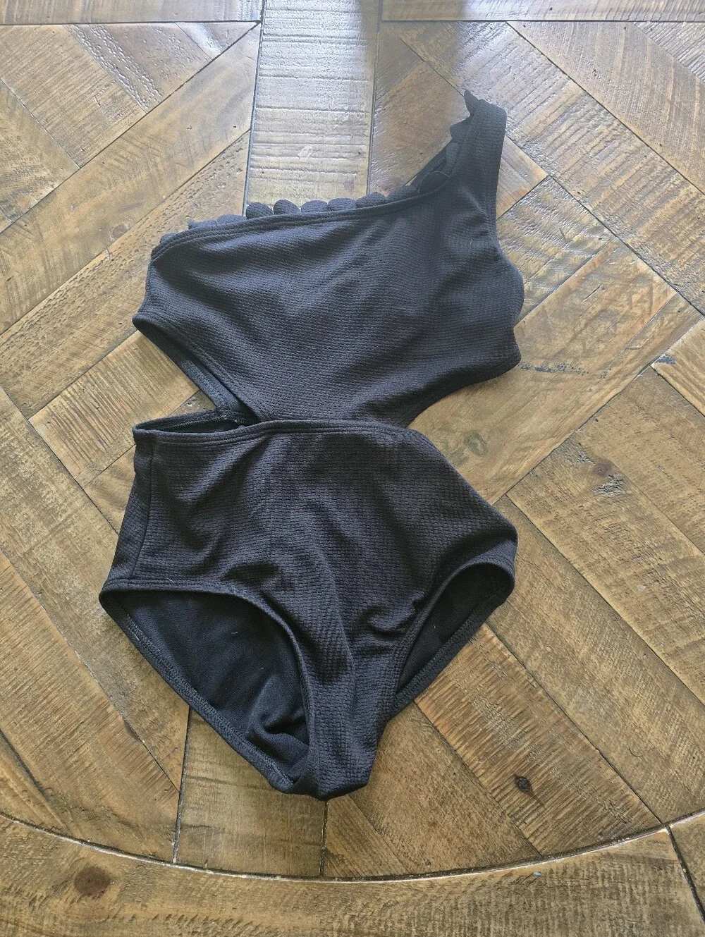 Black Scalloped-Edge Swimsuit